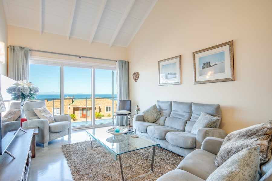 3 Bedroom Property for Sale in Glen Marine Western Cape